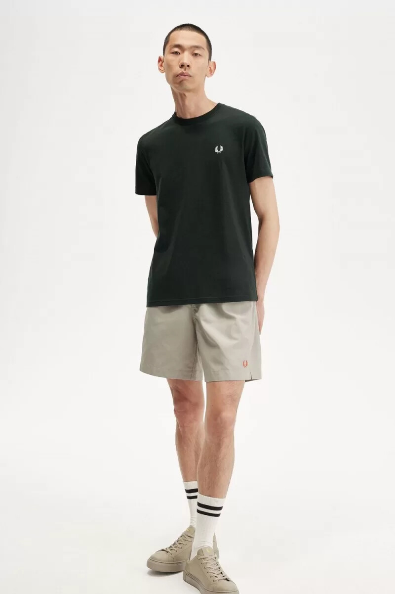 camiseta fred perry de cuello redondo para hombre verde noche y blanco nieve
