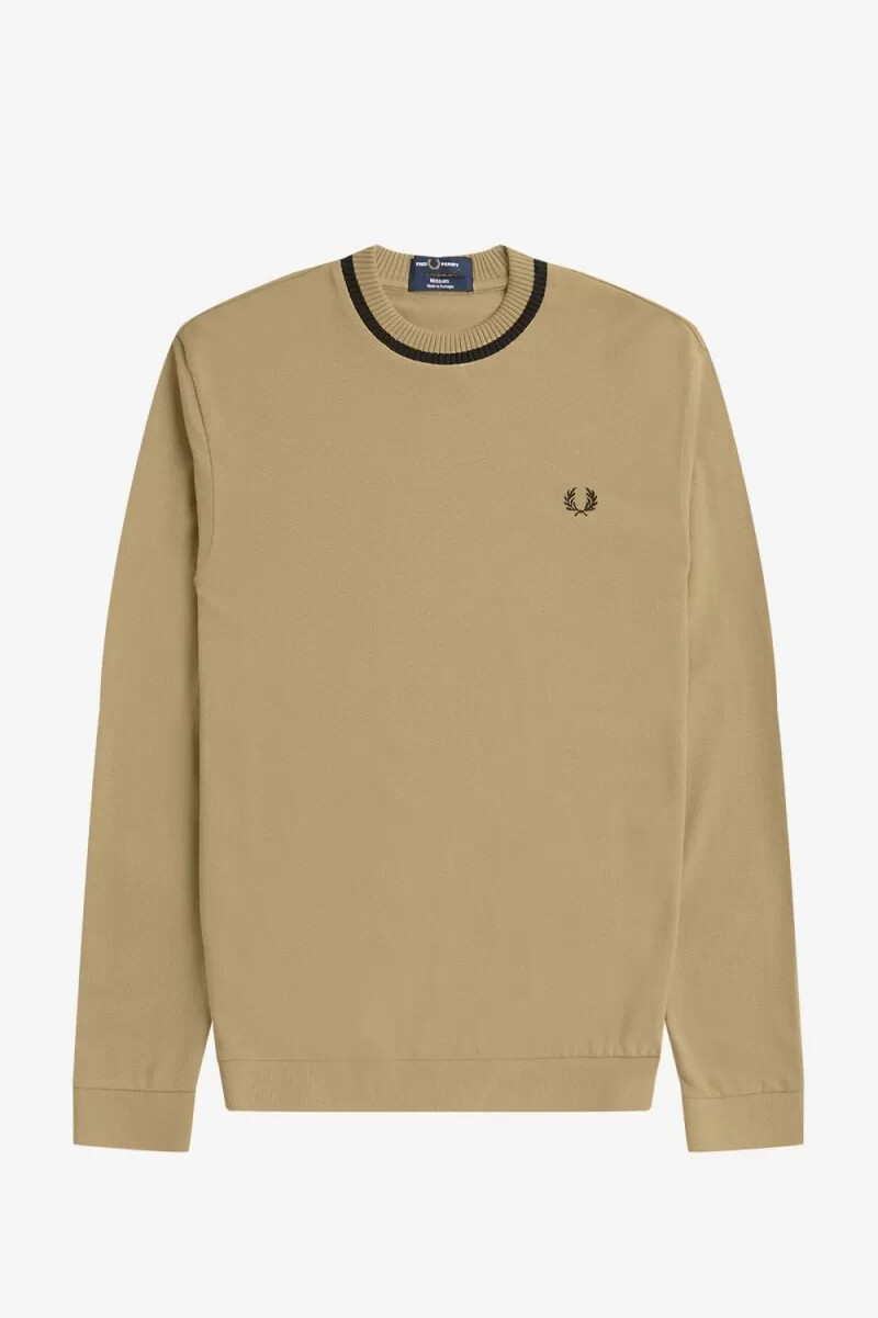 camiseta de piqué de manga larga fred perry para hombre color caqui