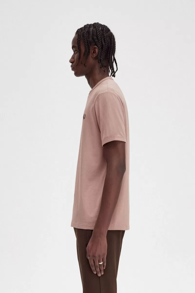 camiseta fred perry ringer para hombre rosa oscuro