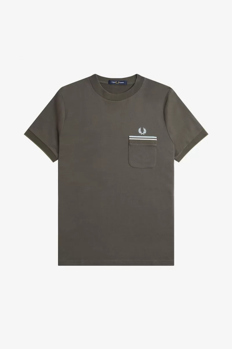 camiseta fred perry con bolsillo doble con ribete para hombre verde campo