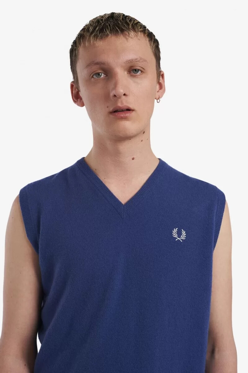 camiseta sin mangas de lana de cordero fred perry para hombre color cobalto