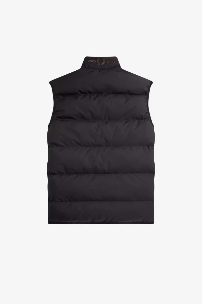 chaleco aislante fred perry para hombre color negro