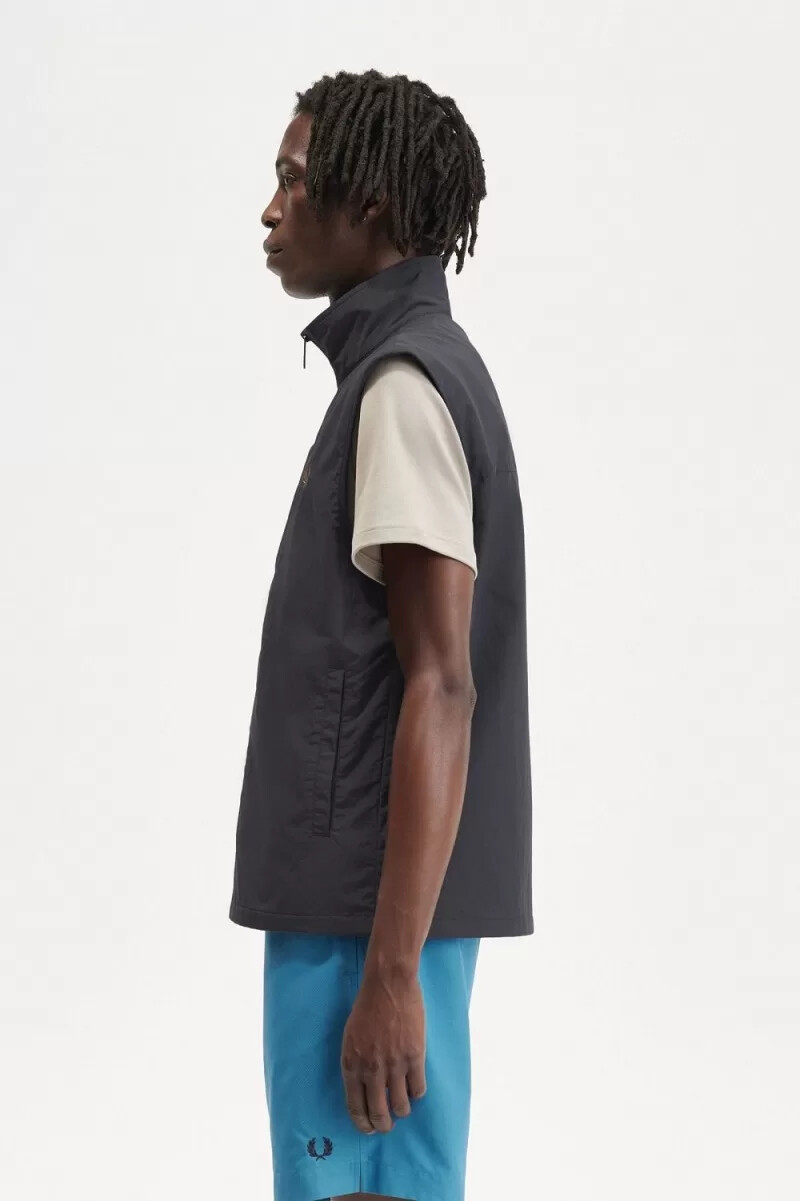 chaleco de nailon fred perry para hombre color gris ancla