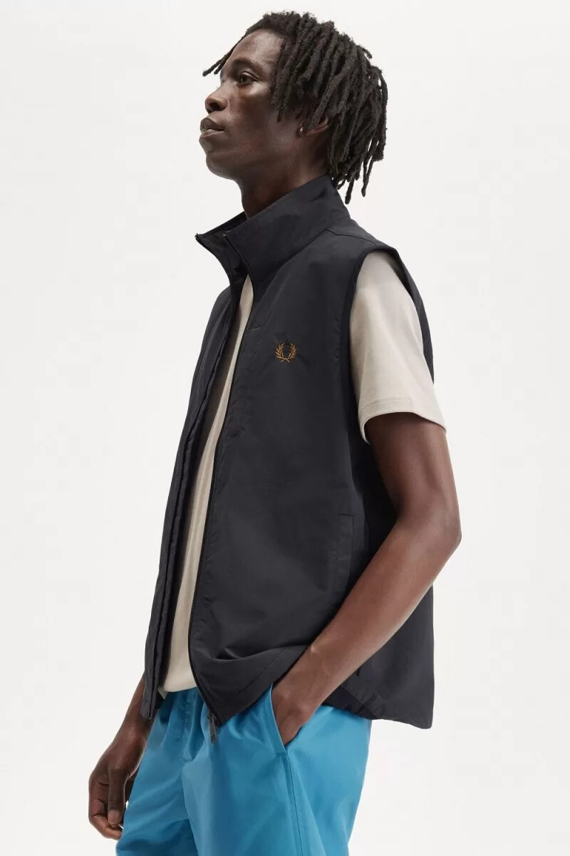 chaleco de nailon fred perry para hombre color gris ancla