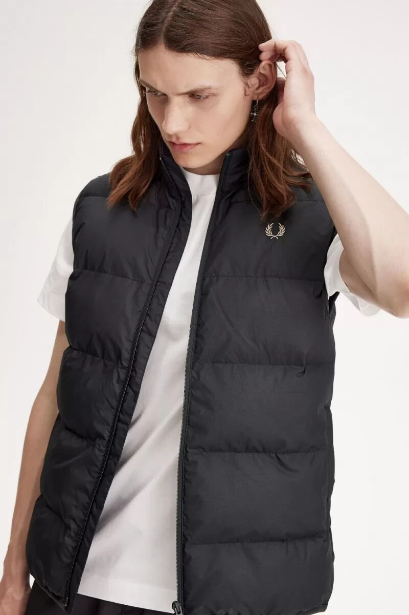 chaleco aislante fred perry para hombre color gris ancla
