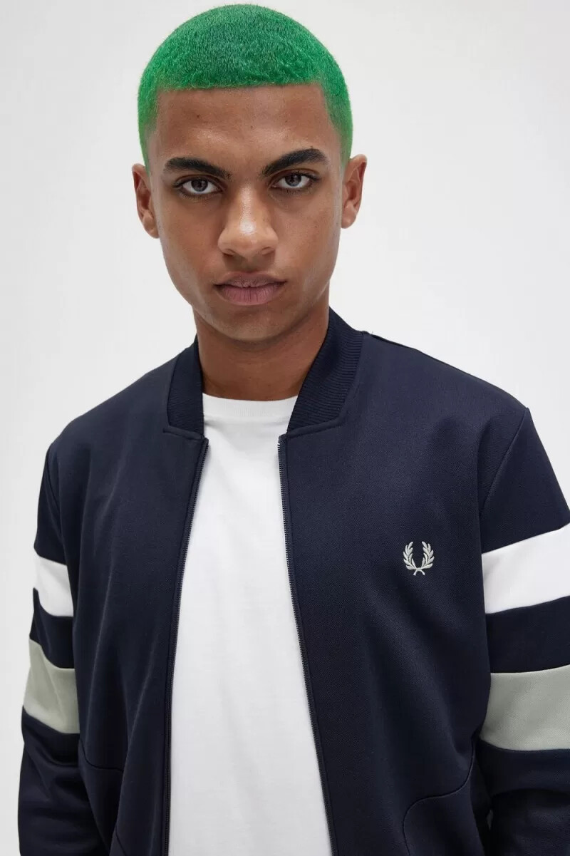 chaqueta deportiva fred perry con mangas con ribetes para hombre color azul marino