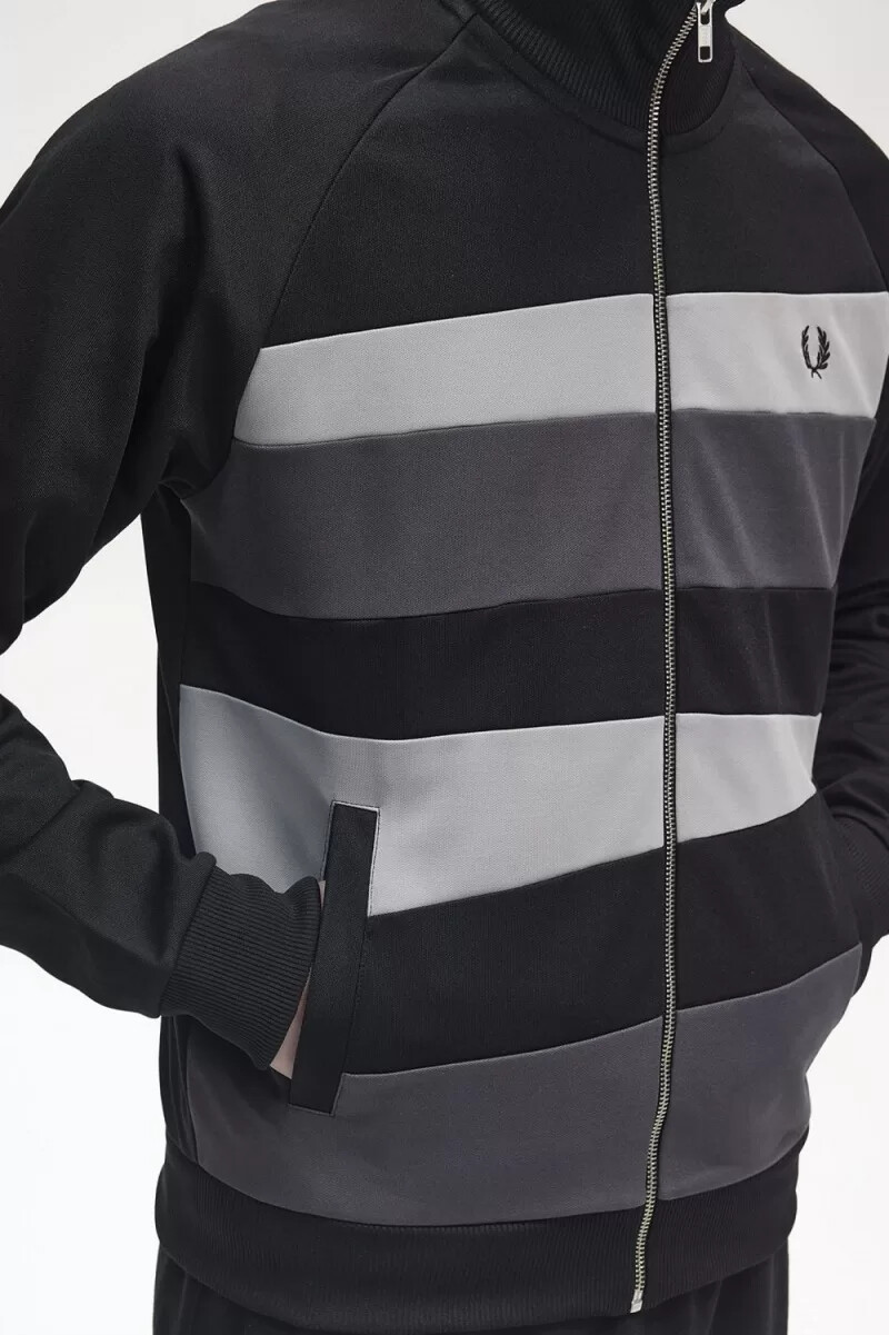 chaqueta deportiva fred perry con paneles en contraste para hombre color negro