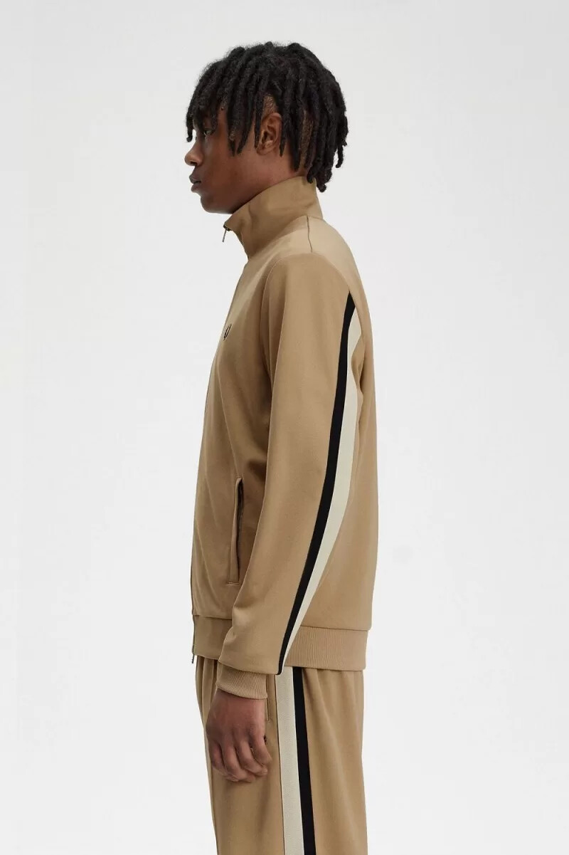 chaqueta deportiva fred perry con detalle de cinta para hombre color verde