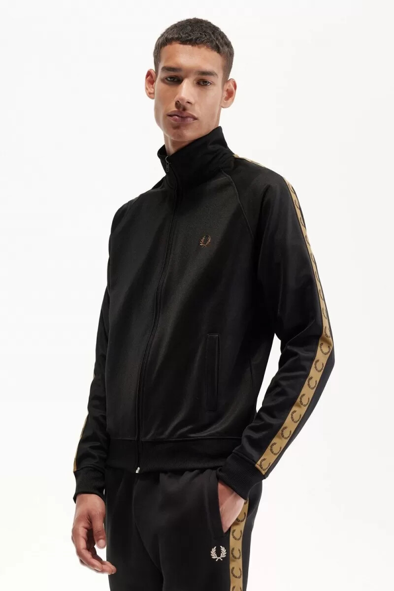 chaqueta deportiva fred perry con cinta en contraste para hombre color negro y verde