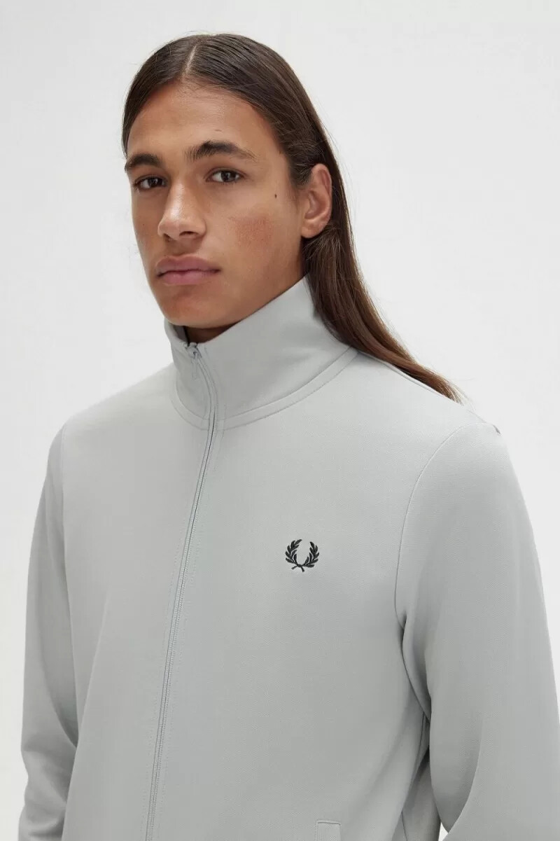 chaqueta deportiva clásica fred perry para hombre en gris