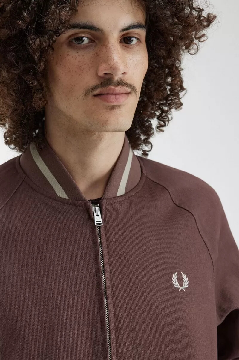 chaqueta bomber de tenis de pana fred perry para hombre color rojo oscuro
