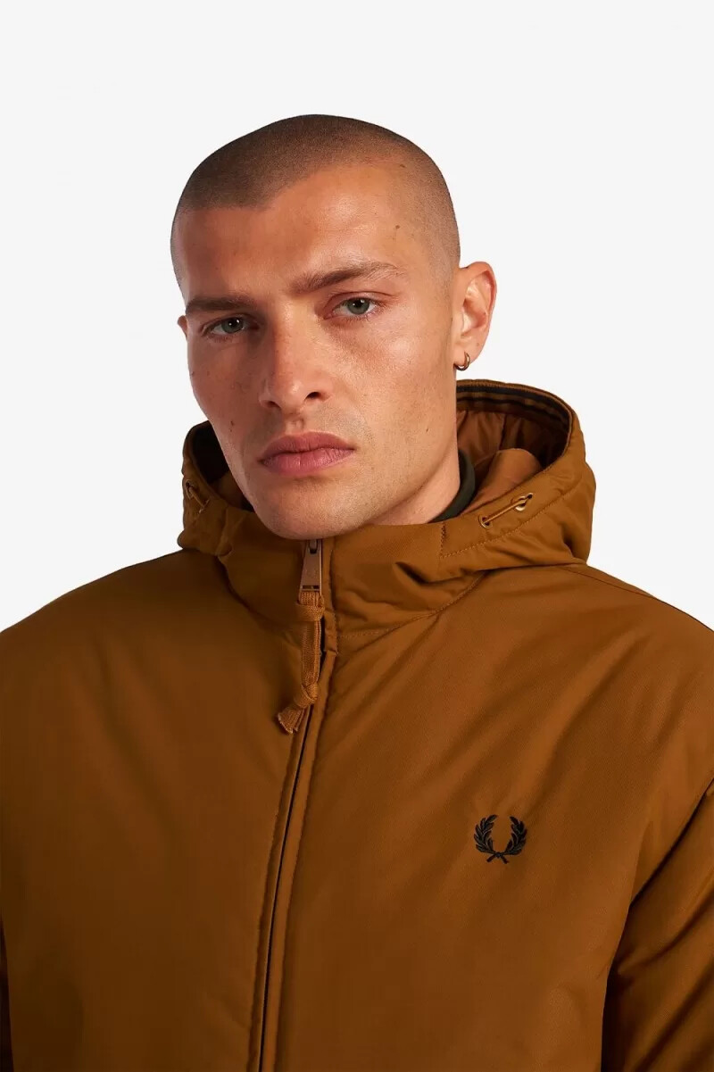 chaquetas fred perry acolchadas con capucha brentham para hombre color café oscuro