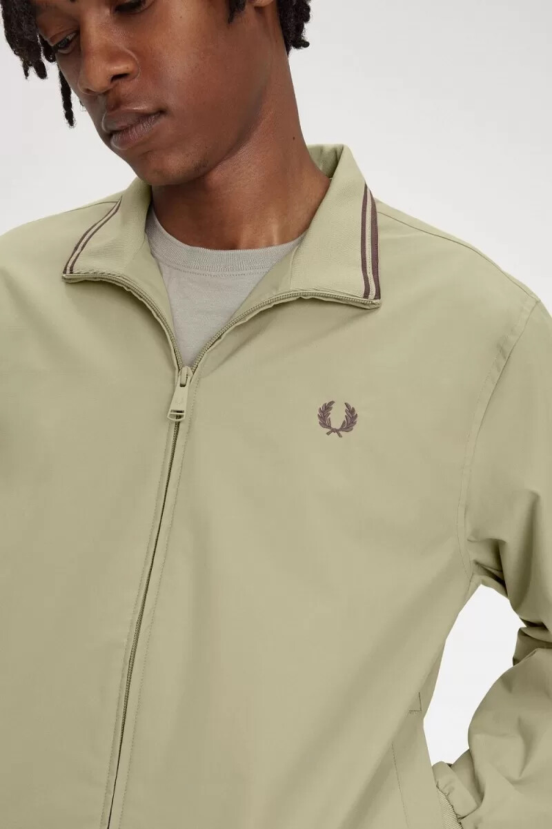 chaquetas fred perry brentham para hombre en gris cálido