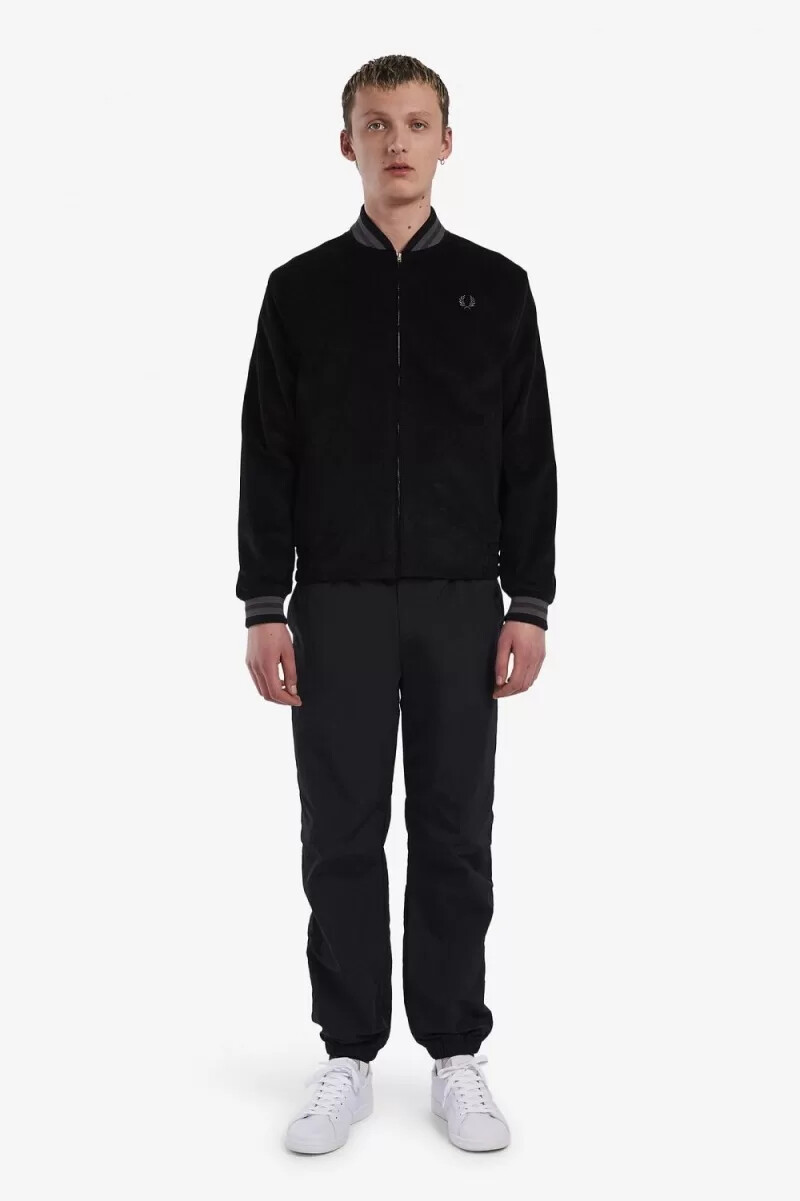 chaqueta bomber de tenis fred perry needlecord para hombre color negro