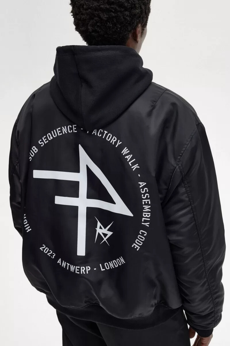 chaquetas de vuelo estampadas fred perry para hombre en negro
