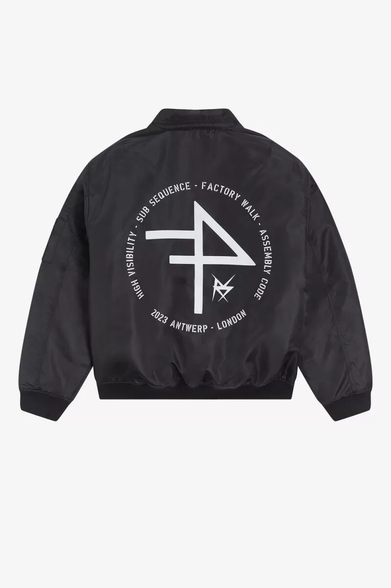 chaquetas de vuelo estampadas fred perry para hombre en negro