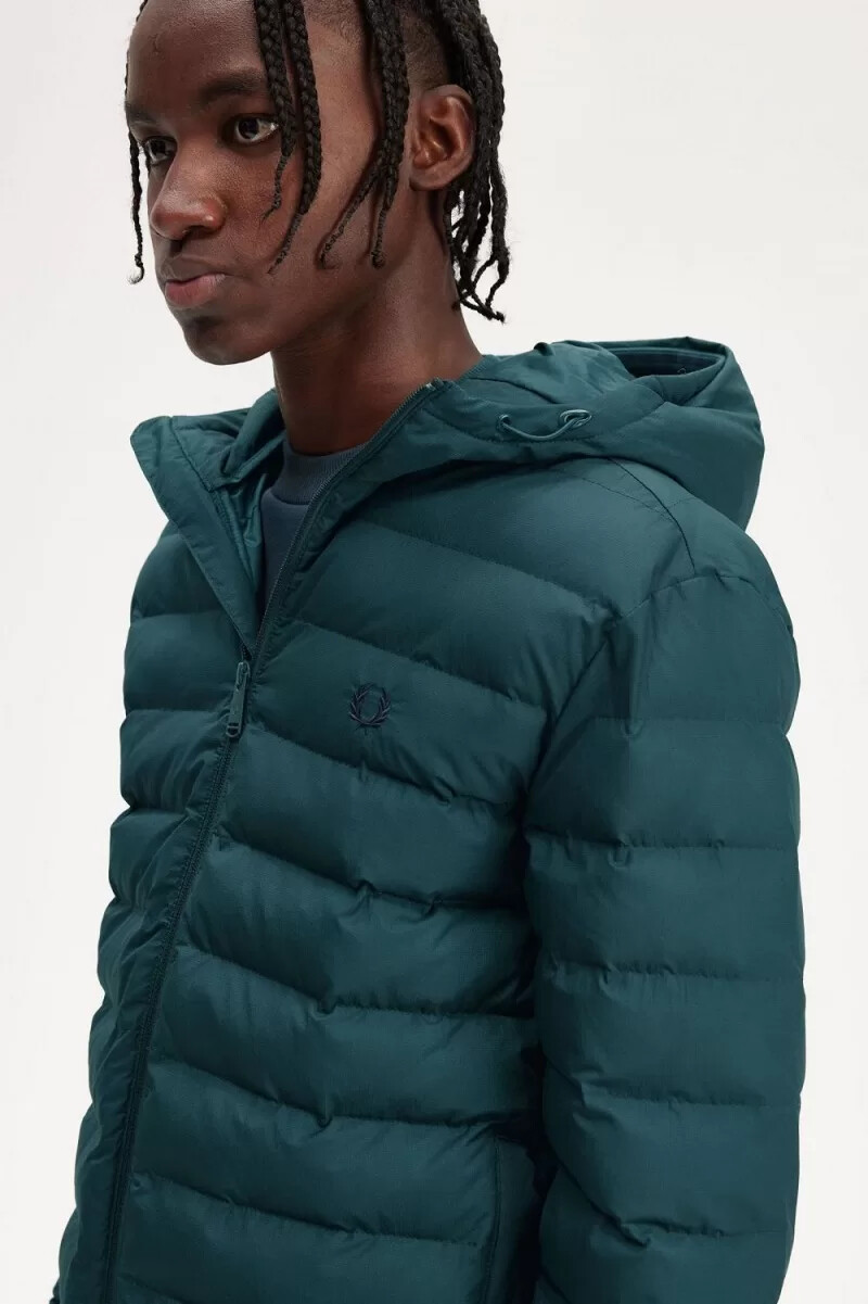 chaquetas fred perry con capucha y aislamiento para hombre color azul petróleo