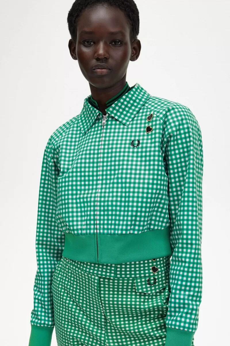 chaquetas de mujer con cuadros vichy bordados de fred perry en verde