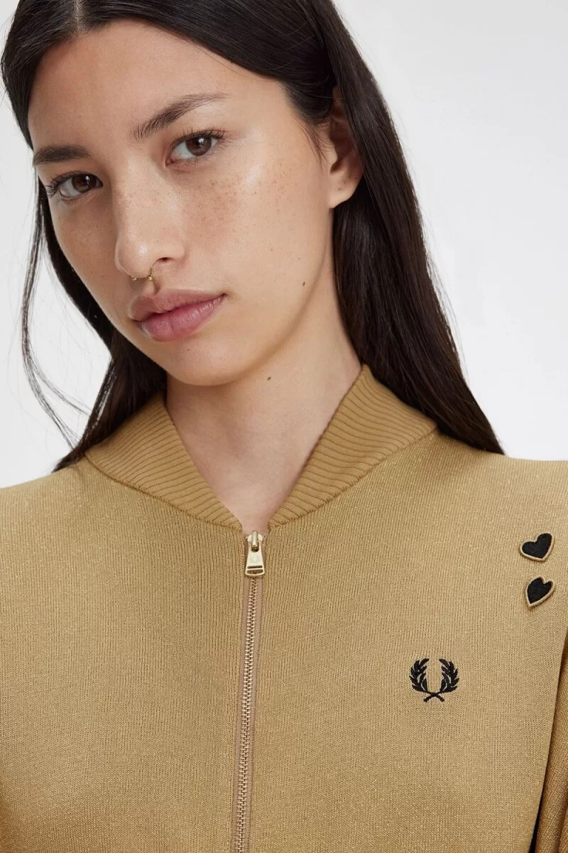 chaqueta bomber de punto metalizado fred perry para mujer color dorado 1964