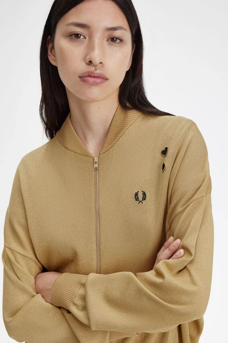 chaqueta bomber de punto metalizado fred perry para mujer color dorado 1964