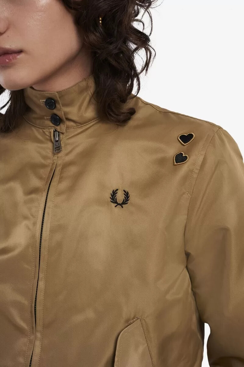 chaquetas fred perry con forro estampado y cremallera para mujer color verde