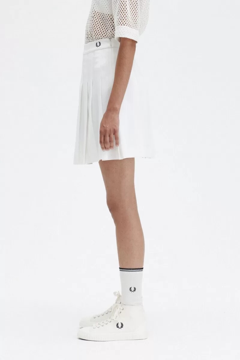 faldas de tenis plisadas fred perry para mujer en blanco nieve