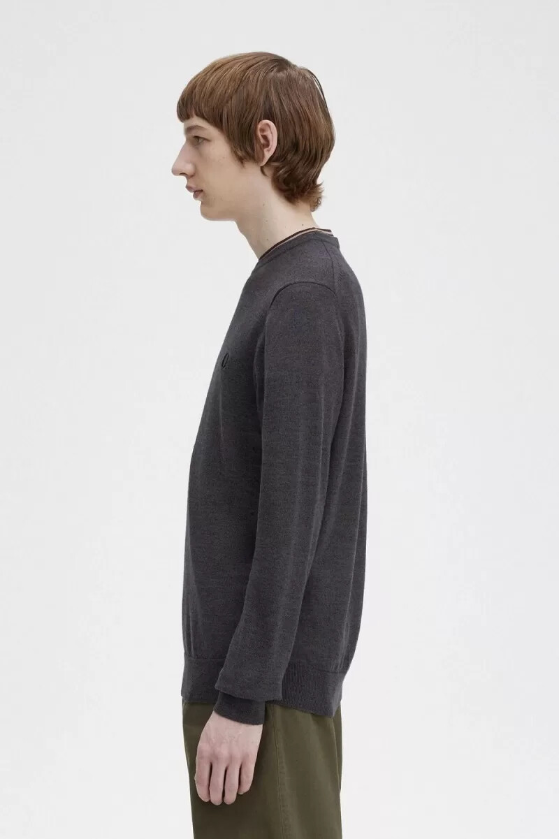 jersey clásico de cuello redondo fred perry para hombre en gris oscuro jaspeado