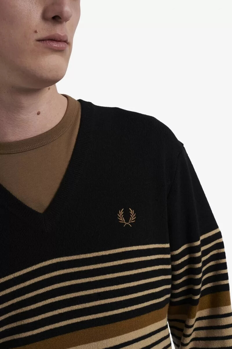 jersey de lana de cordero a rayas de fred perry para hombre en color caqui