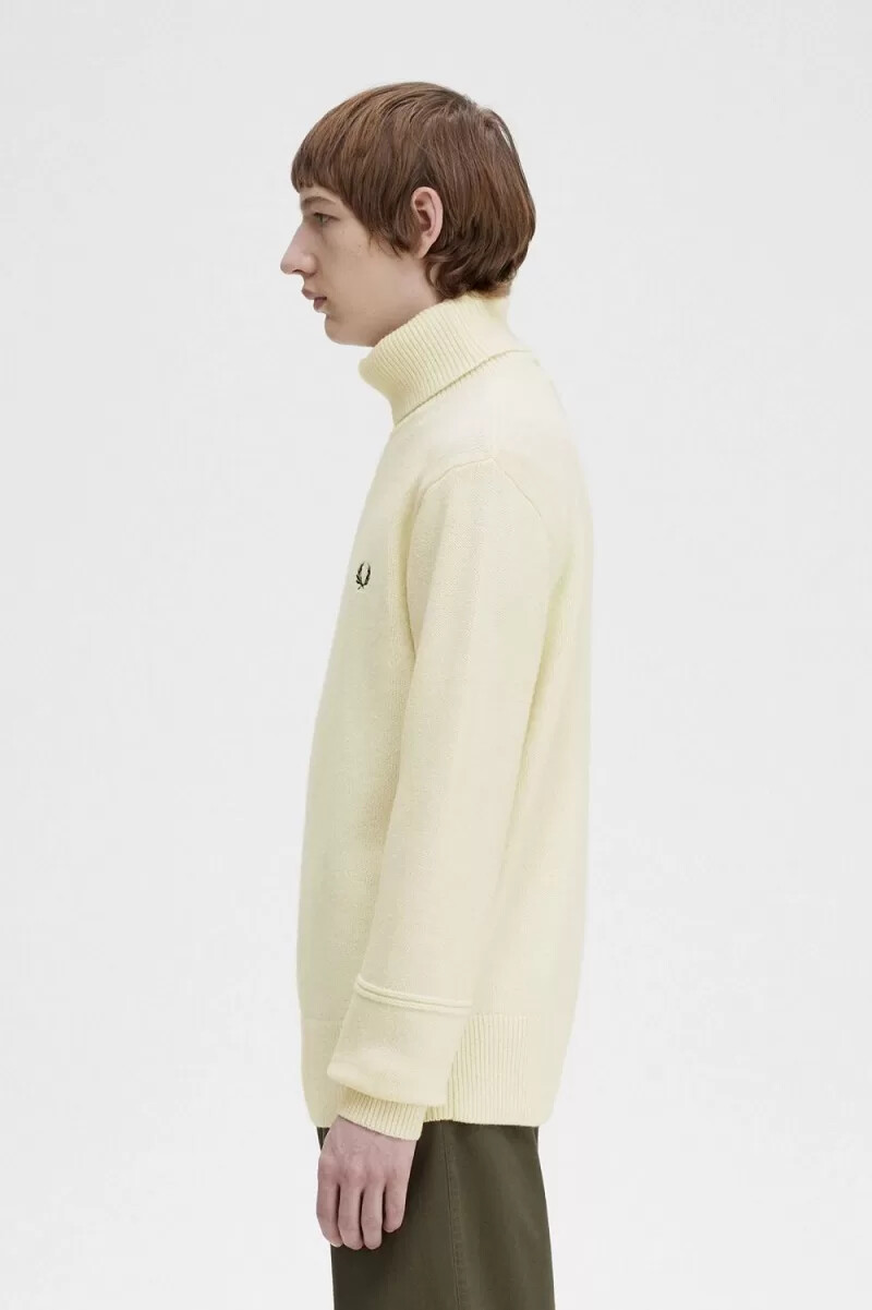 jersey de punto con cuello alto fred perry para hombre en beige
