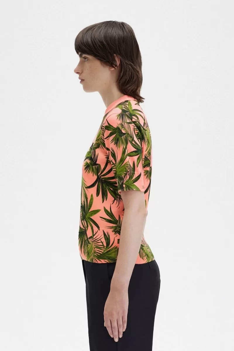 jersey fred perry con estampado de palmeras para mujer en color coral