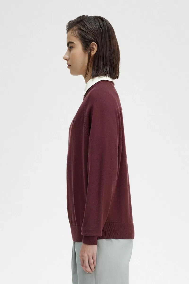 jersey fred perry de cuello redondo para mujer en color sangre de buey