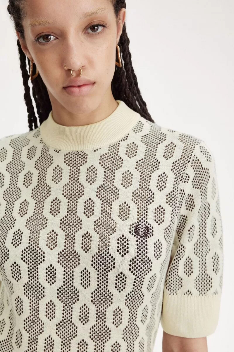 jersey fred perry de manga corta de punto abierto para mujer en color avena