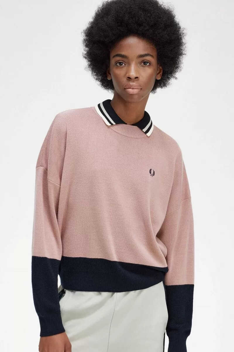 jersey fred perry colour block para mujer en rosa empolvado