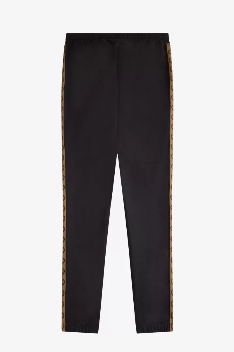 pantalones deportivos fred perry con cinta para hombre color negro y marrón
