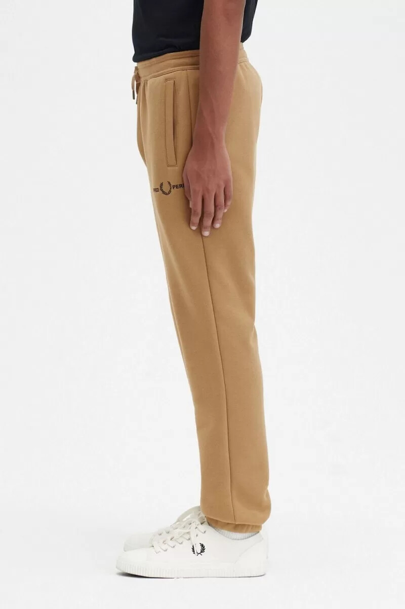 pantalones deportivos bordados fred perry para hombre color verde