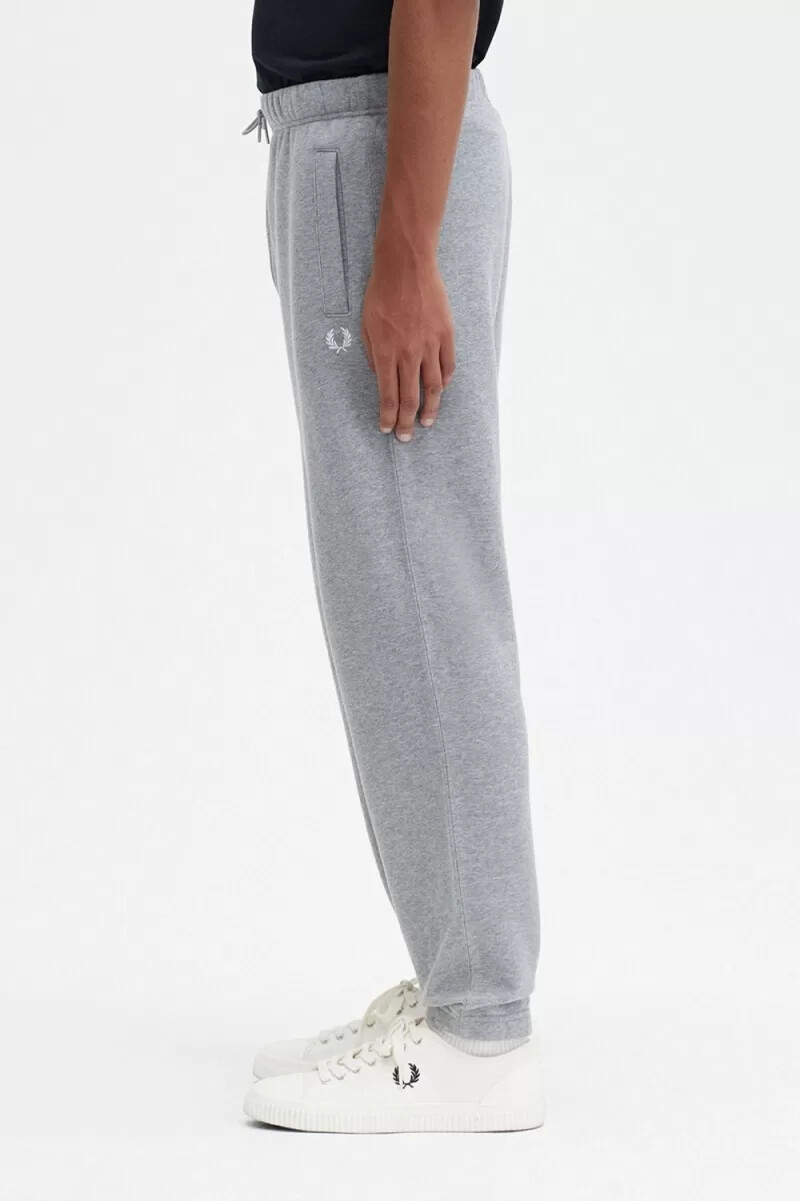pantalones deportivos fred perry loopback para hombre color gris