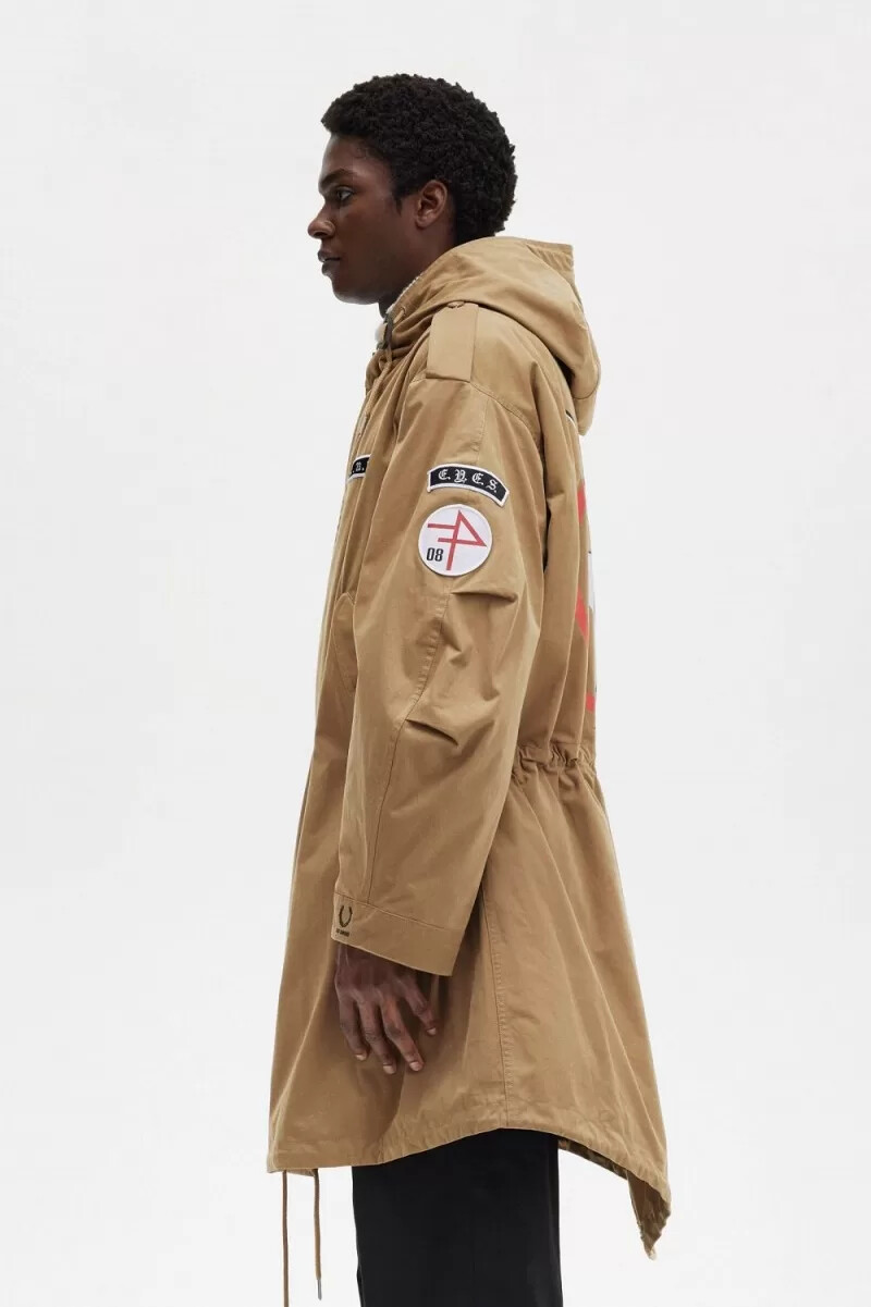 parka estampada verde para hombre de fred perry