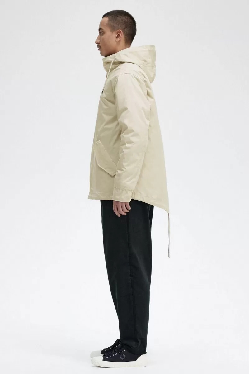 parka corta acolchada fred perry para hombre color menta claro
