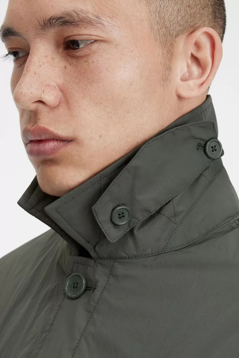 fred perry shell mac parka para hombre verde campo