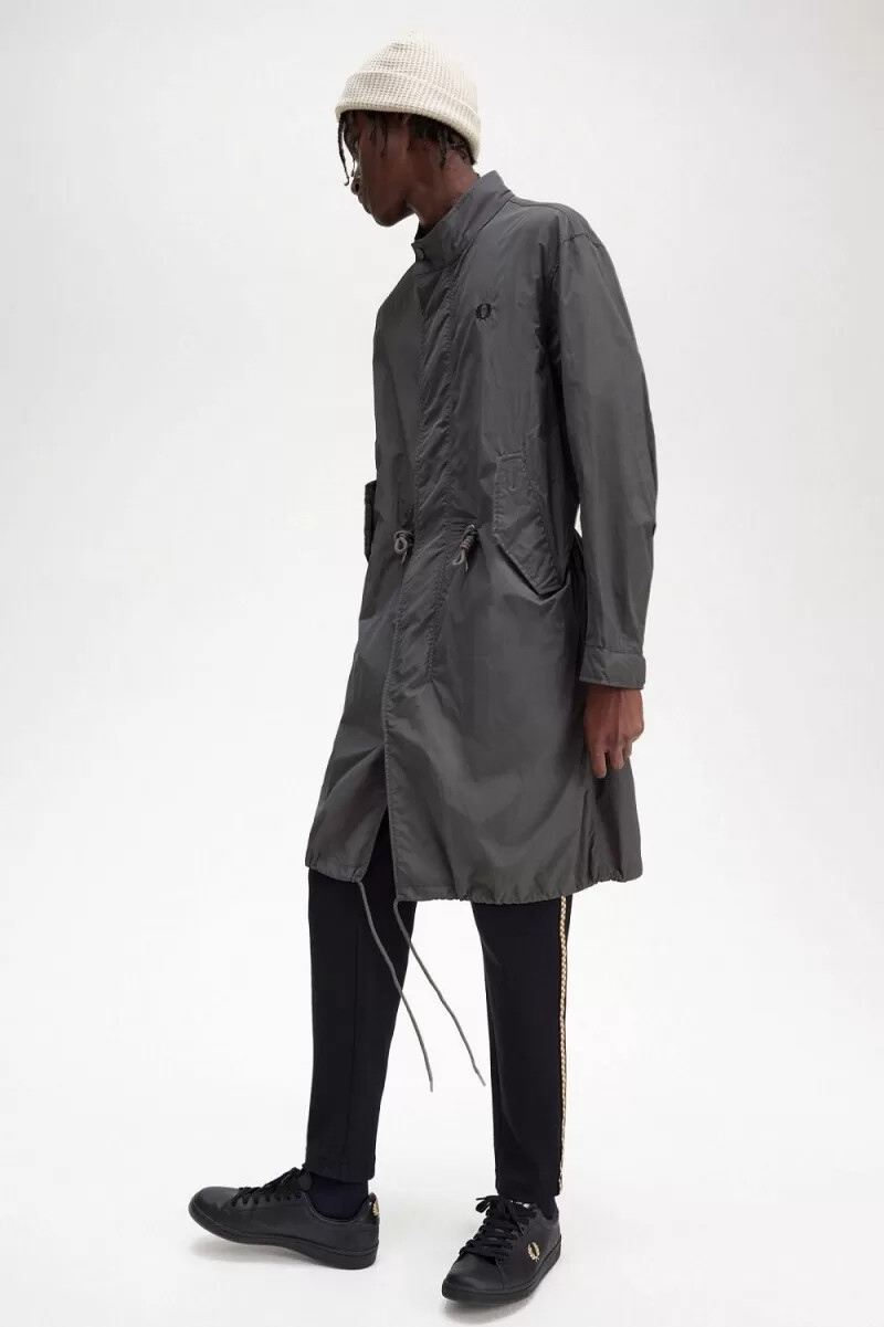 parka fred perry con dobladillo recto para hombre en color bronce