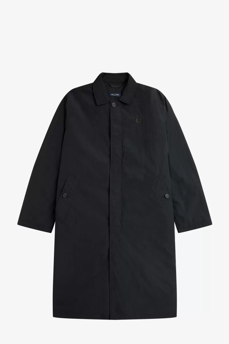 parka negra con botones para hombre de fred perry