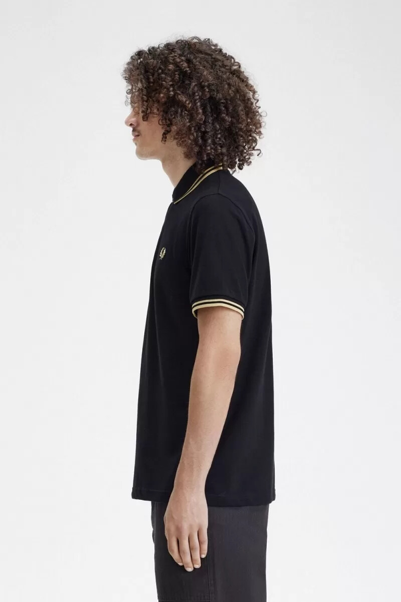 polo fred perry shanghai m12 para hombre color negro champán