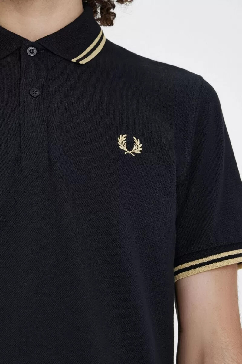 polo fred perry shanghai m12 para hombre color negro champán