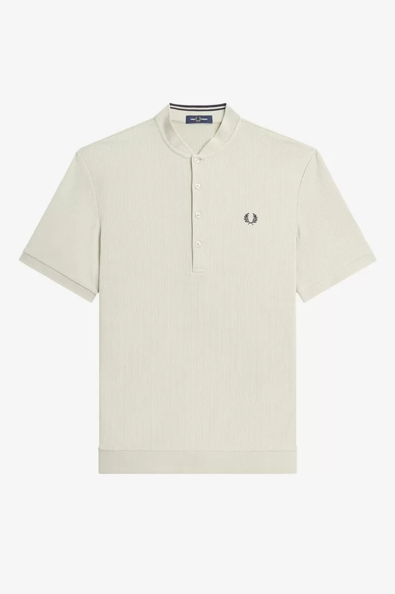 polo fred perry henley para hombre en color menta claro