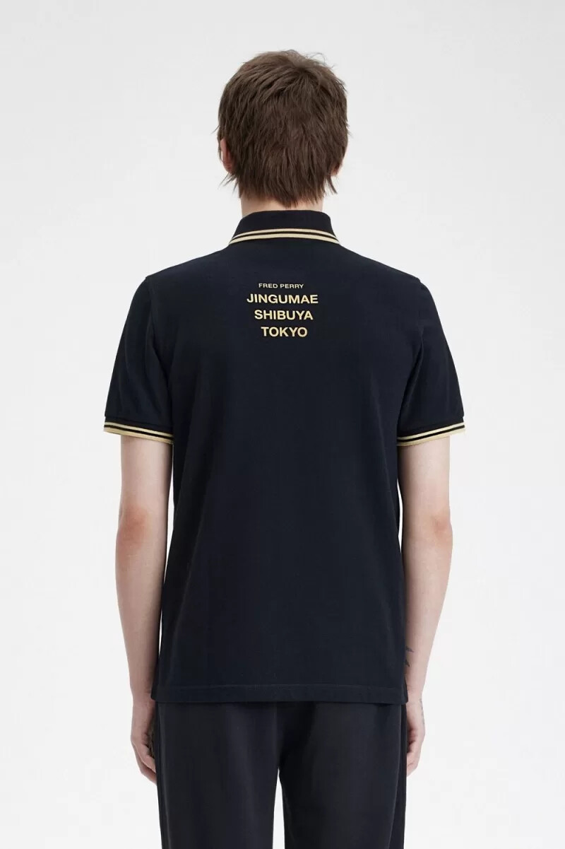 polo fred perry tokyo m12 para hombre color negro champán