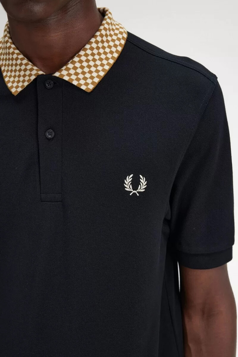 polo fred perry con cuello de cuadros para hombre color negro