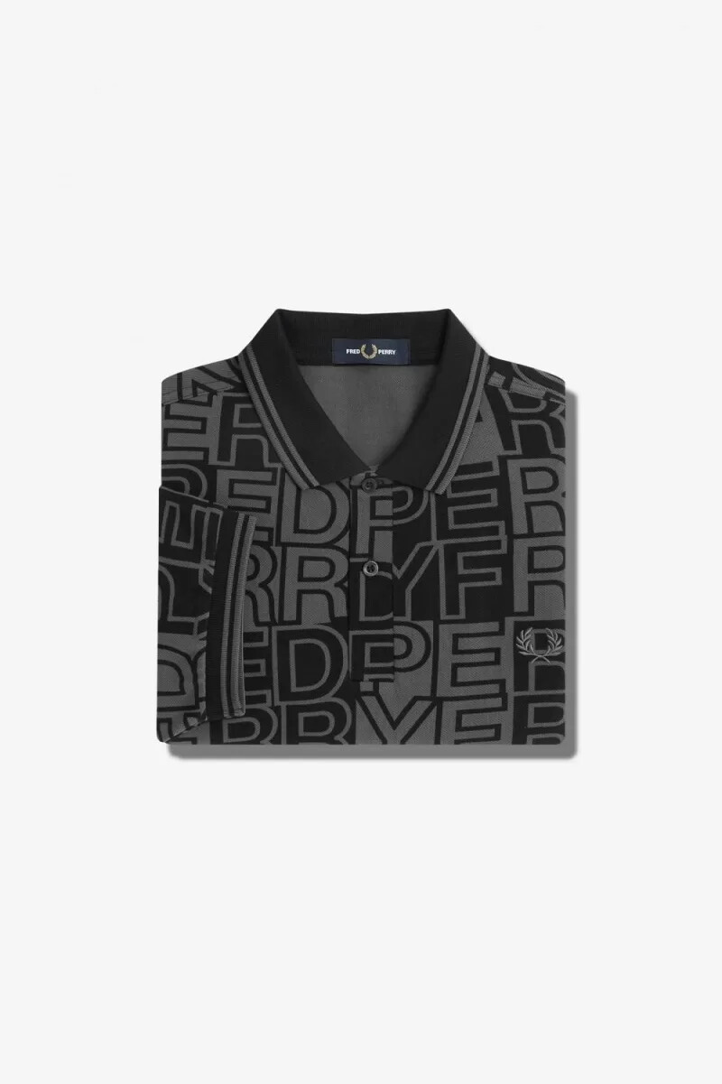 polo fred perry block graphic para hombre en color gris plomo