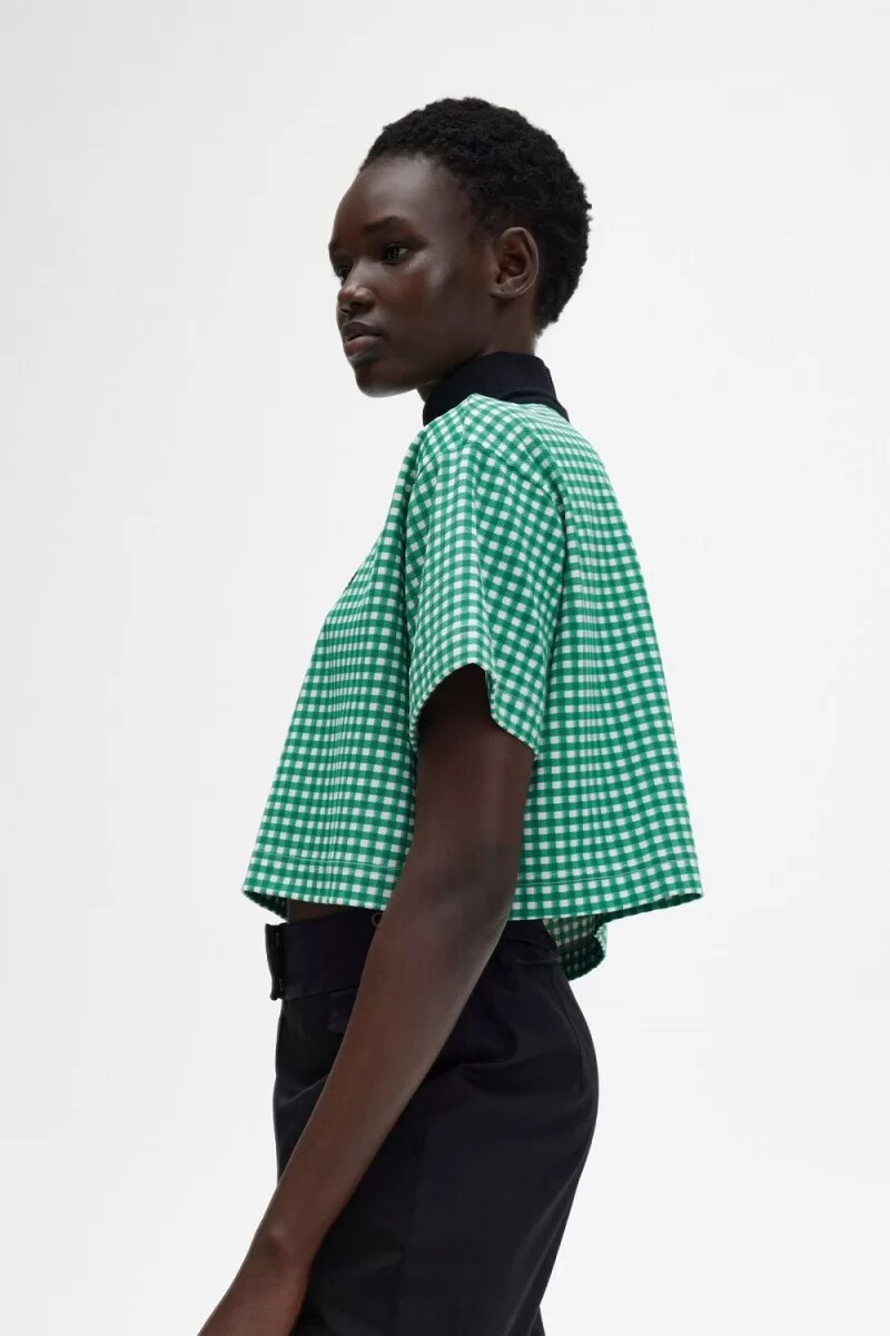 polo fred perry cropped gingham piqué para mujer verde