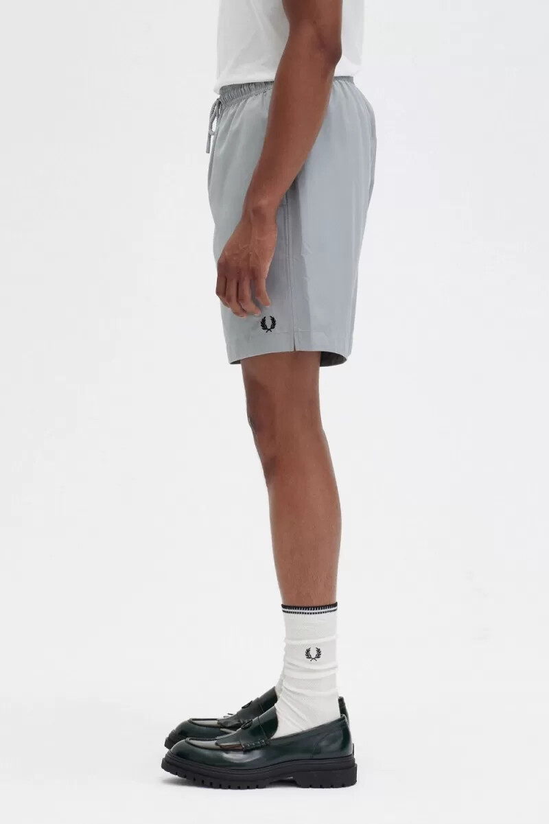 pantalones cortos de baño clásicos fred perry para hombre color gris