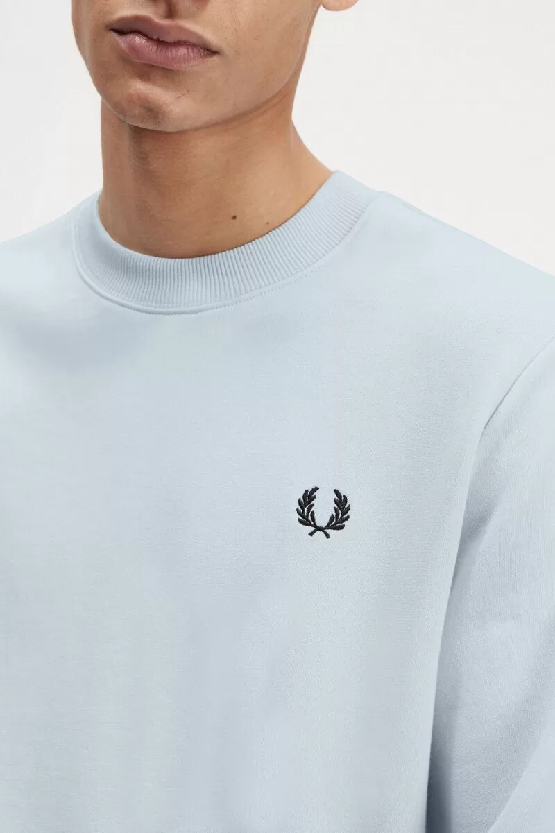 sudadera fred perry con cuello redondo para hombre en color aguamarina claro